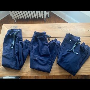 Figs XSP navy jogger